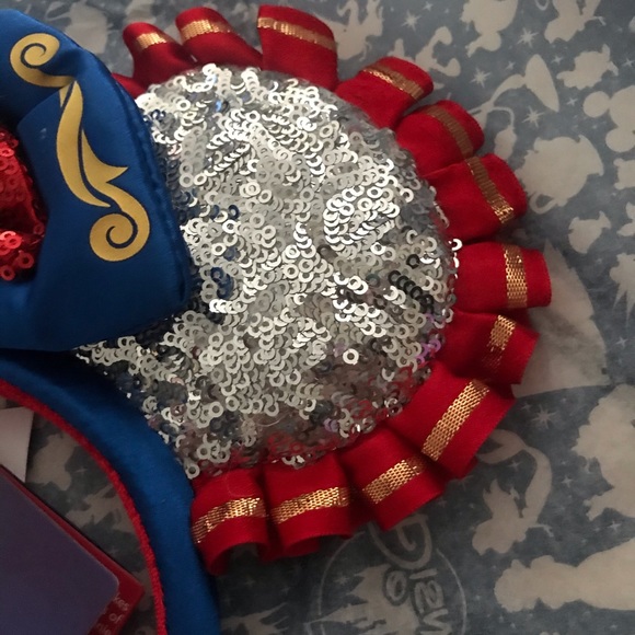 Minnie Mouse attraction Dumbo ears 8/12 - Picture 4 of 5